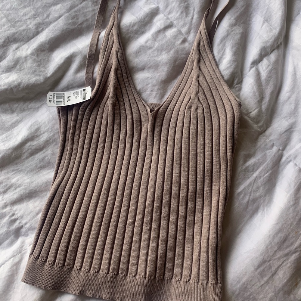tank top never worn